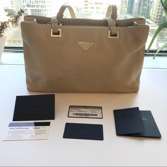 Prada Vintage Shoulder Bag - Soft Calf Leather - Picture 11 of 11